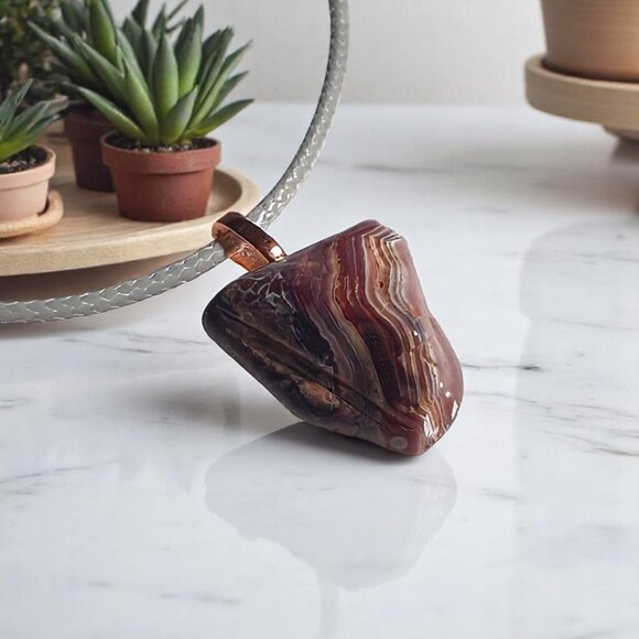 Lace Agate Gemstone Pendant Necklace Gray Leather Cord Adjustable 17" to 19" - Picture 1 of 5